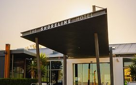 Shoreline Hotel